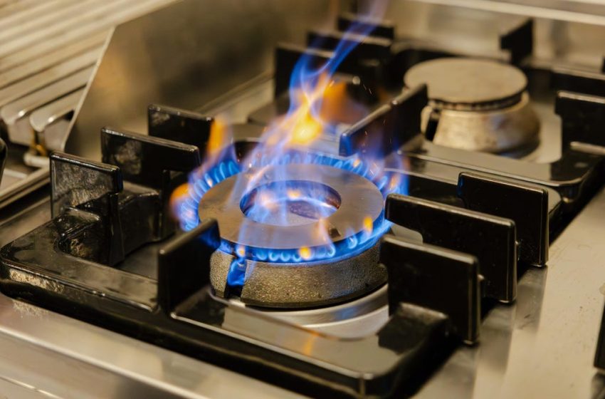  Alarming New Gas Stove Study Suggests Leaks Are Undetectable by Smell Alone